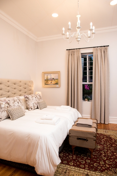 Frankfort guesthouse contact